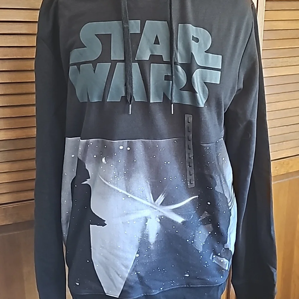 NWT Disney Star Wars Hooodie Sweater Epic Light Saber Battle front pockets - Picture 3 of 8